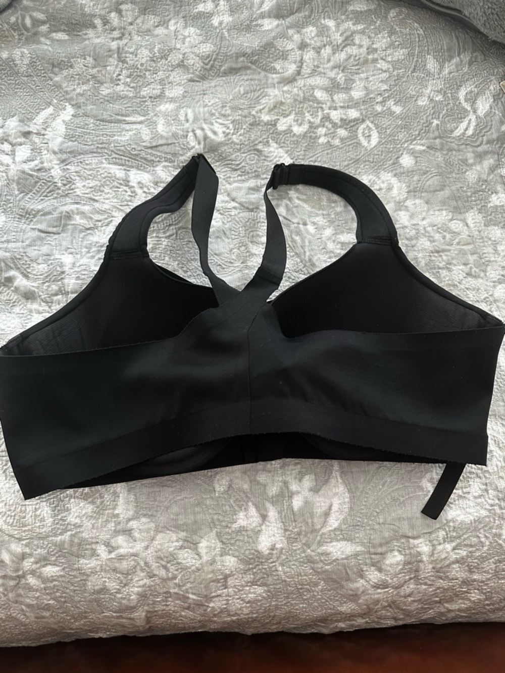 Victoria's Secret Black Front-Zip Sports Support Bra 40D Black - Picture 2 of 3